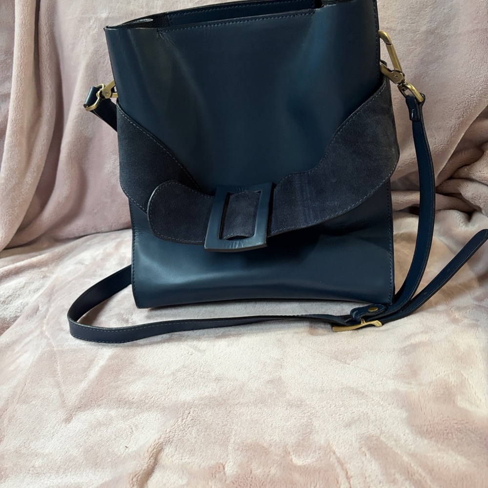 Borse and pelle Leather And Suede Navy Crossbody Bucket belt Bag